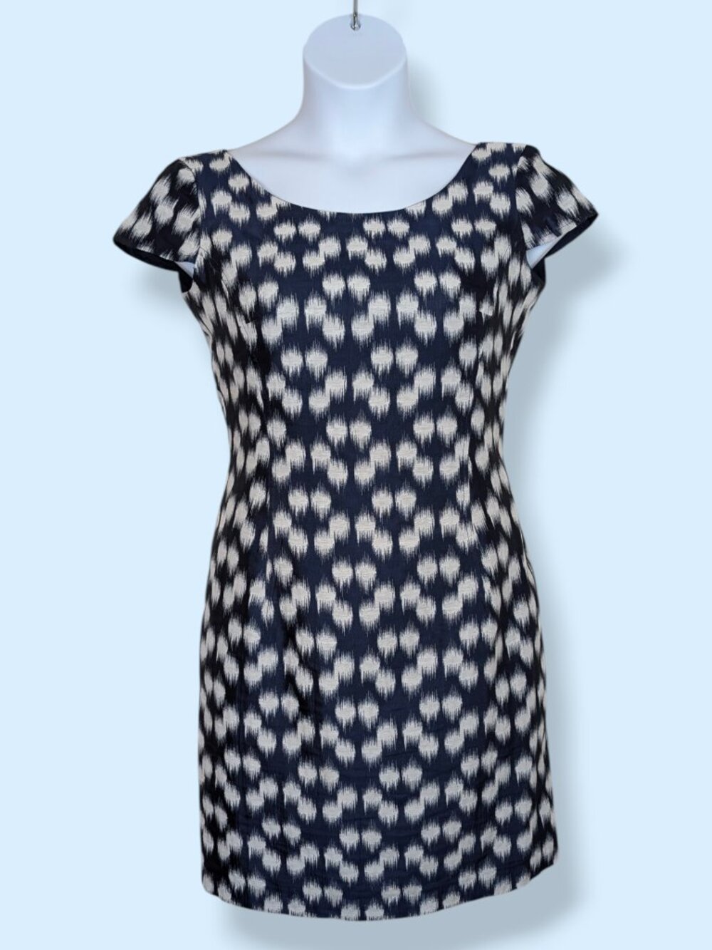 🍁Lundström Blurry Polka Dot Sheath Dress